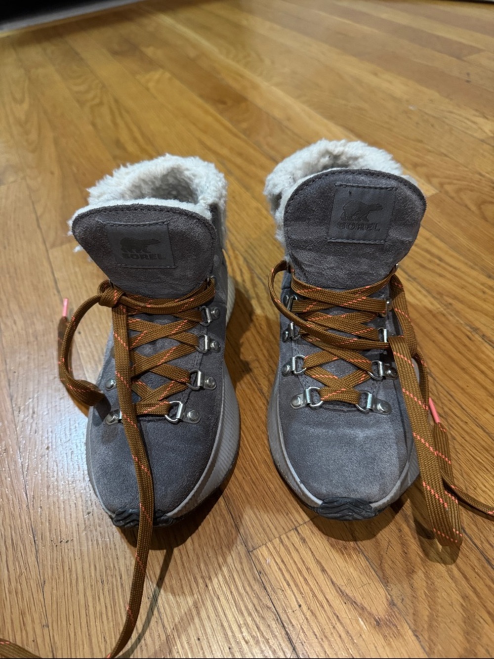 Sorel Women's Gray Suede Faux-Fur Lace-Up Winter Boots
